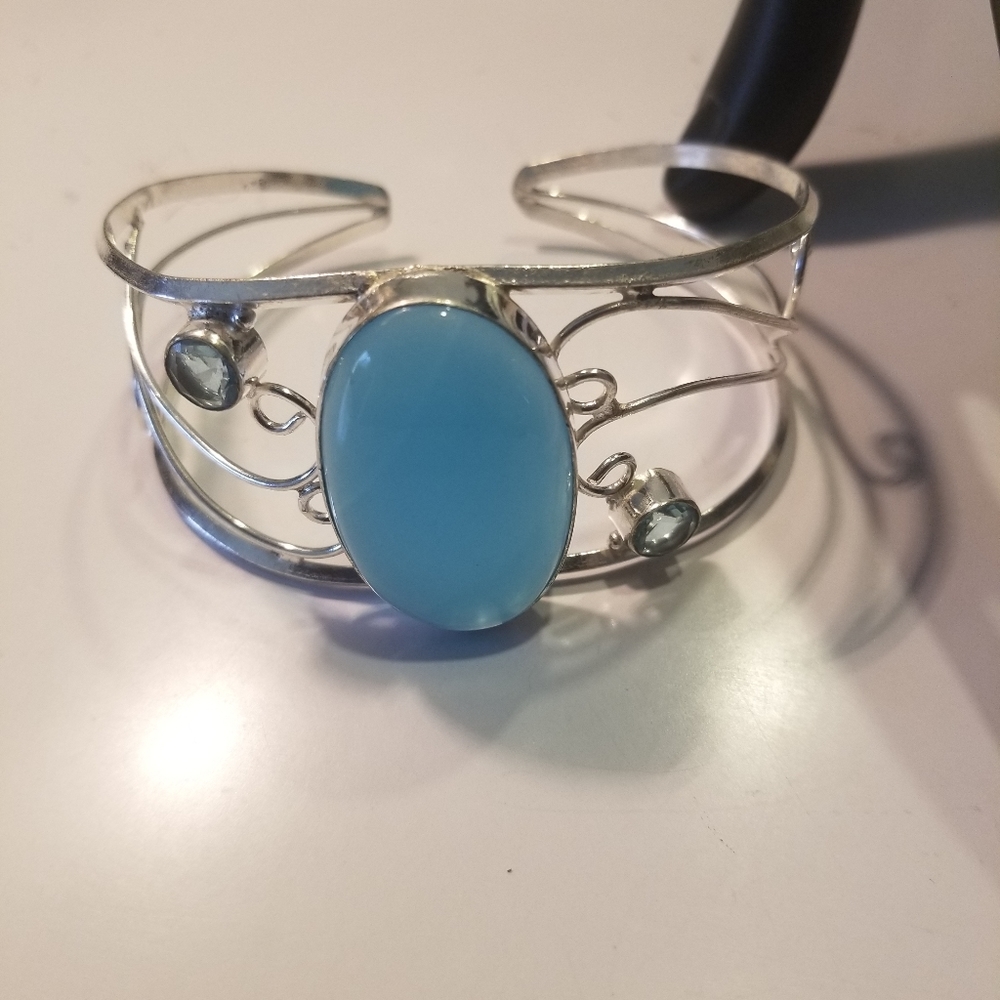 EXCELLENT BRACELET NWOT - Picture 4 of 11